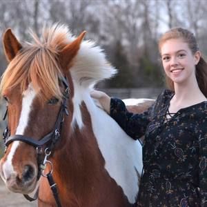 Meet your Posher, Brooke